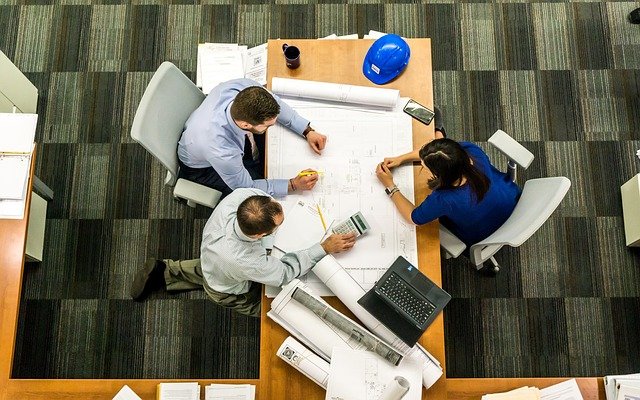 Meeting Business Architect Office  - mwitt1337 / Pixabay